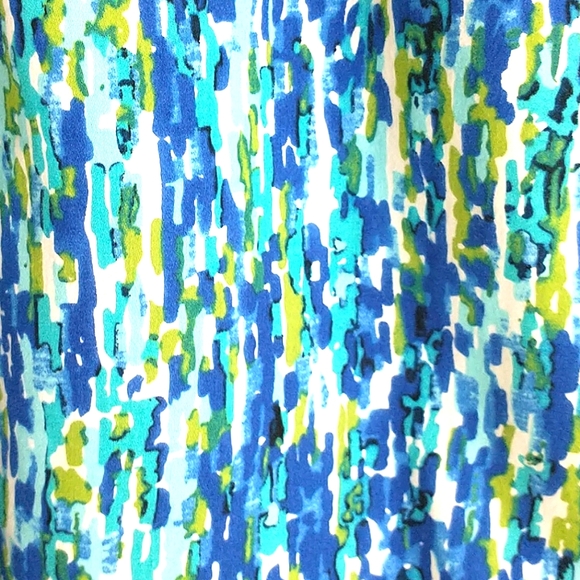 Liz&Co., Blue/green print blouse. XL - Picture 3 of 7